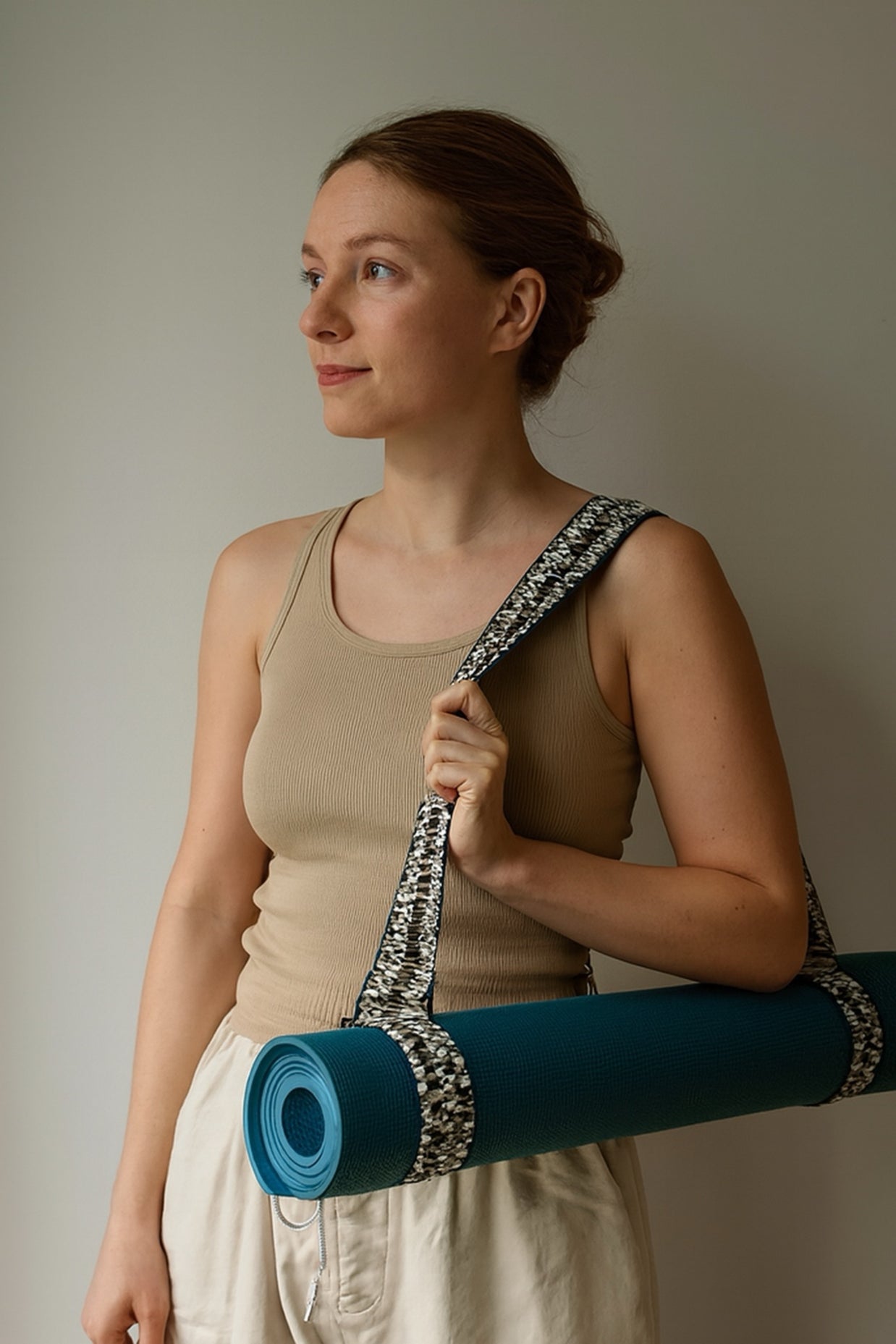 Tawa Yoga Mat Carrying Strap Red White