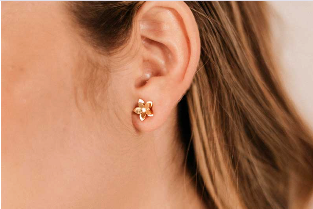 AMPMsis Mini Guayacán Flower Stud Jewelry Earrings1