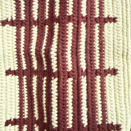 Wayuu Handwoven Tote Bag – Deep Burgundy / Maroon & Cream Chevron Wave