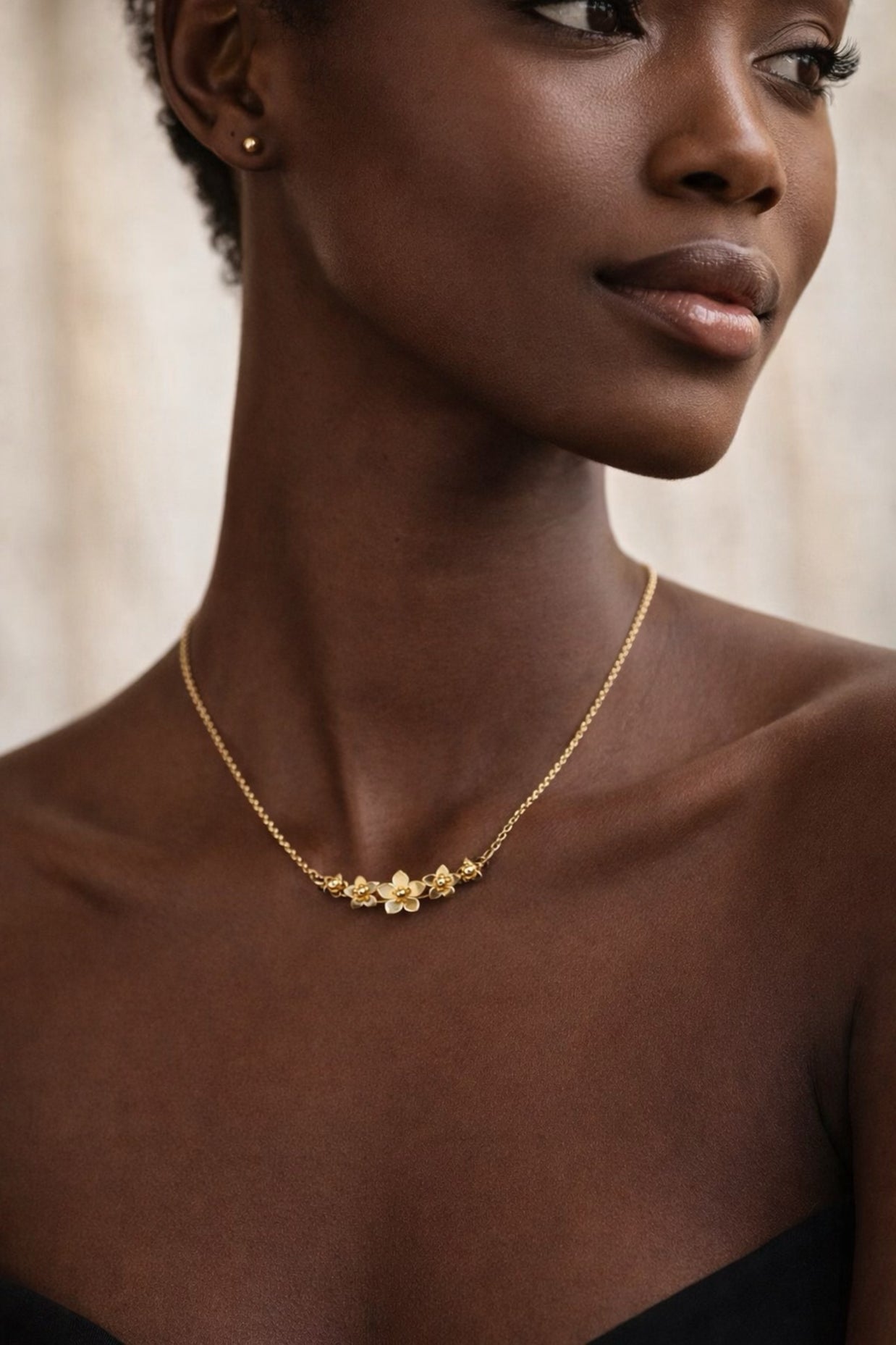 Mini Guayacán Flower Jewelry Necklace – 5 Flowers