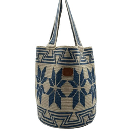 Wayuu Geometric Mochilón Large Bucket Bag – Handwoven Blue & Beige Tote
