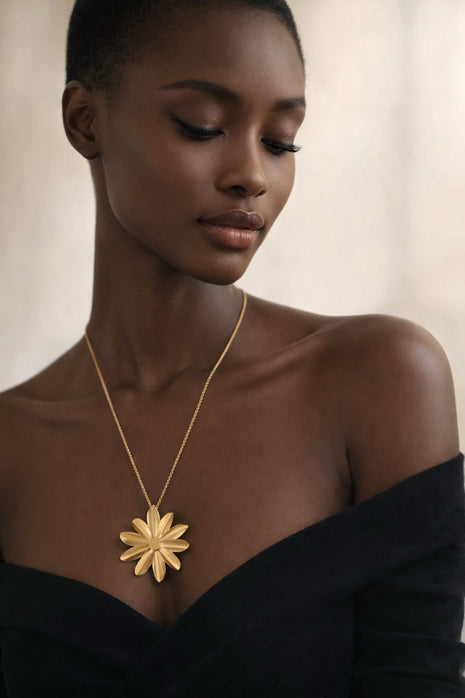 Passiflora Flower Necklace – 24k Gold Plated