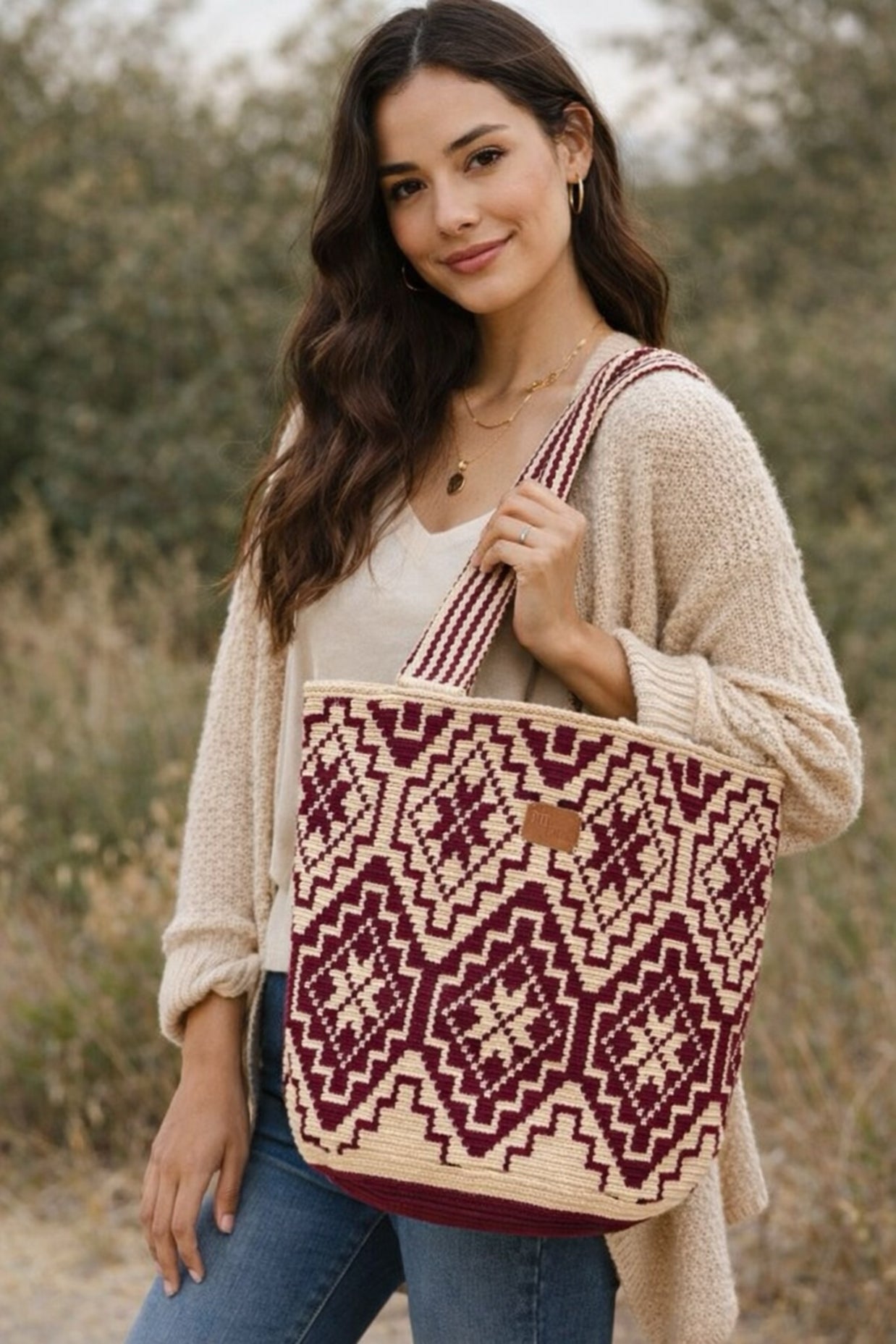 Rose Wayuu Mochilón Bag – Handmade Colombian Shoulder Bag | Handwoven Artisan Bucket Bag