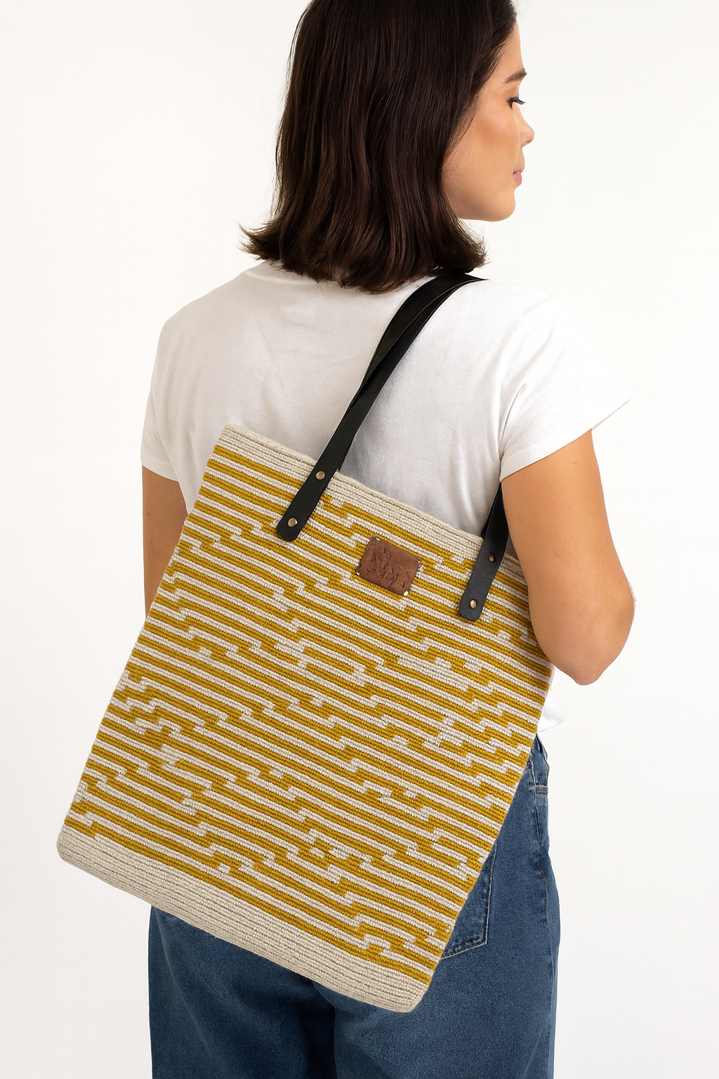 Ana Handwoven & Leather Tote Bag - AMPMsis | Wayuu Totes, Mochilones, Crochet Bags, Jewelry & Accessories