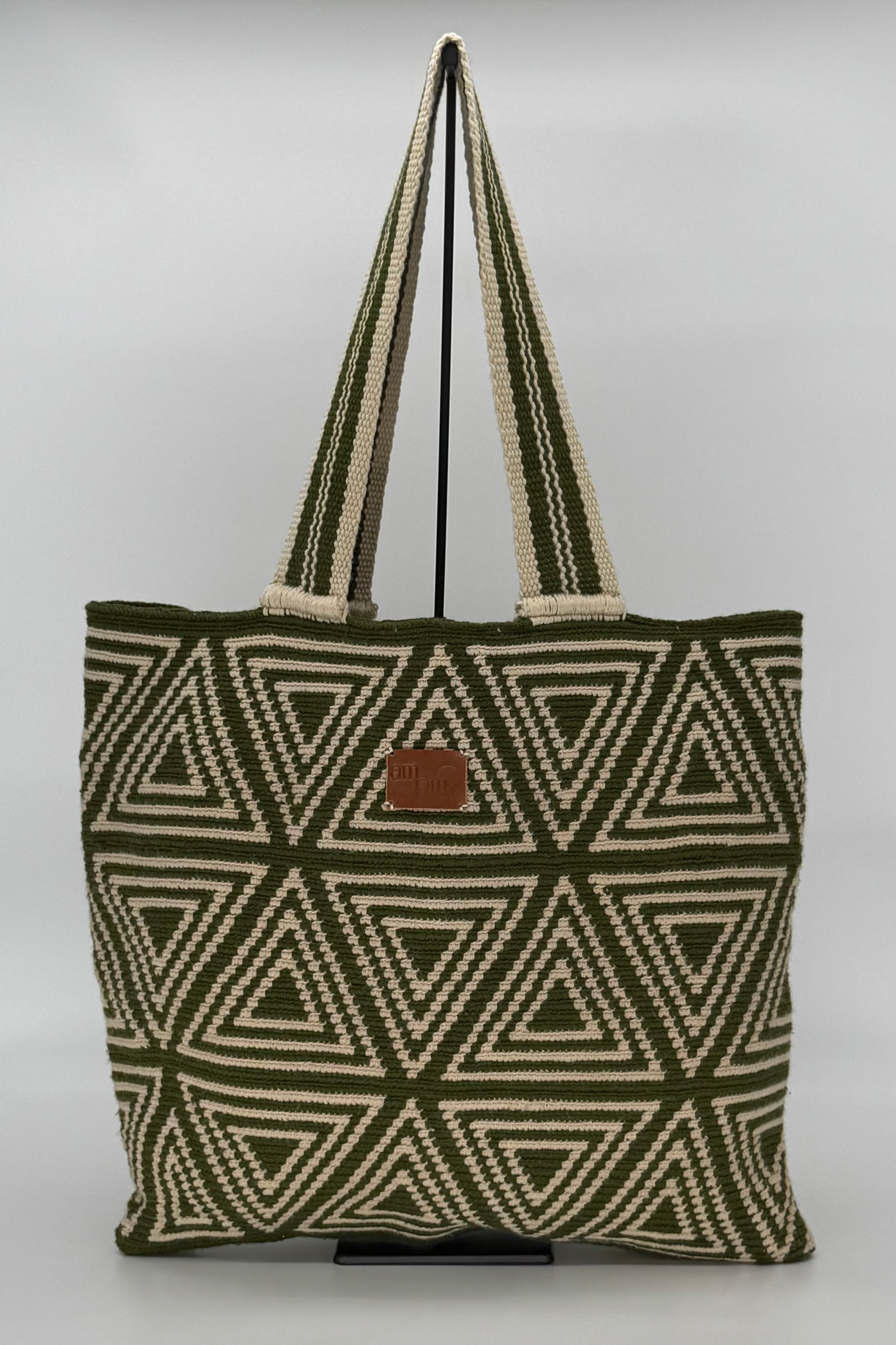 Green Handwoven Large Tote – Handmade Colombian Tote Bag | Everyday Carry, Durable & Lightweight