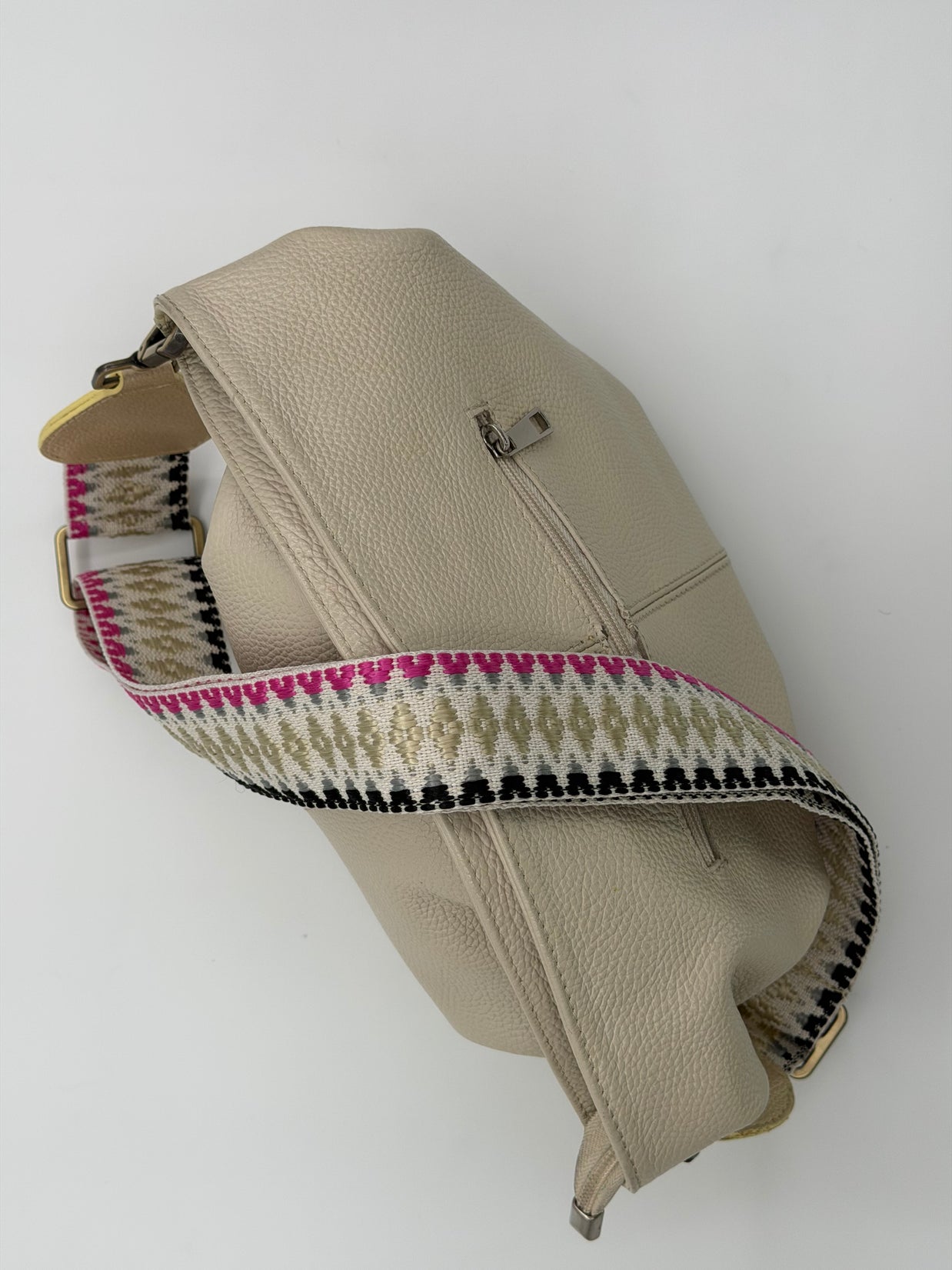Wayuu Handwoven Gray Diamonds Bag Strap - Adjustable with Off-White Genuine Leather