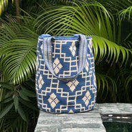 Mayra Rombos Azul Backpack