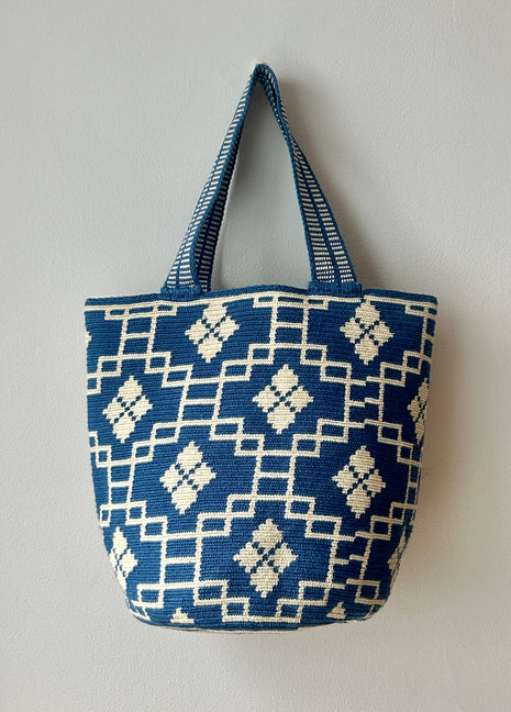 Leila Wayuu Mochilon Bag – Handwoven Crochet Crossbody Bag