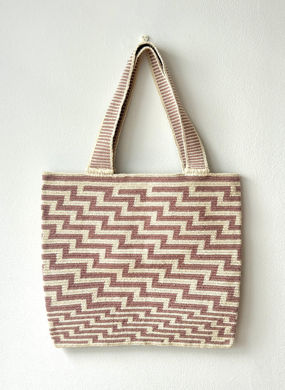 Zigzag Handwoven Tote – Crochet Bag for Work & Travel