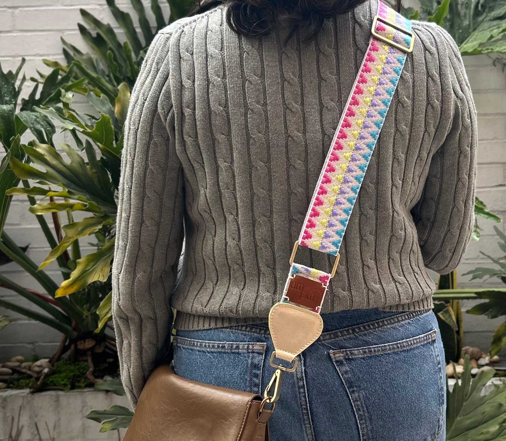 Hand-Knitted Wayuu Bag Strap - Adjustable Artisan Accessory with Genuine Leather Finish