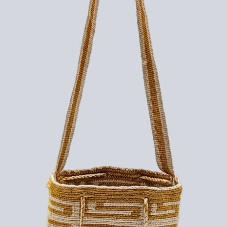 Wayuu Mustard Geometric Mochila Small Crossbody – Handwoven Mustard & Beige Traditional Wave