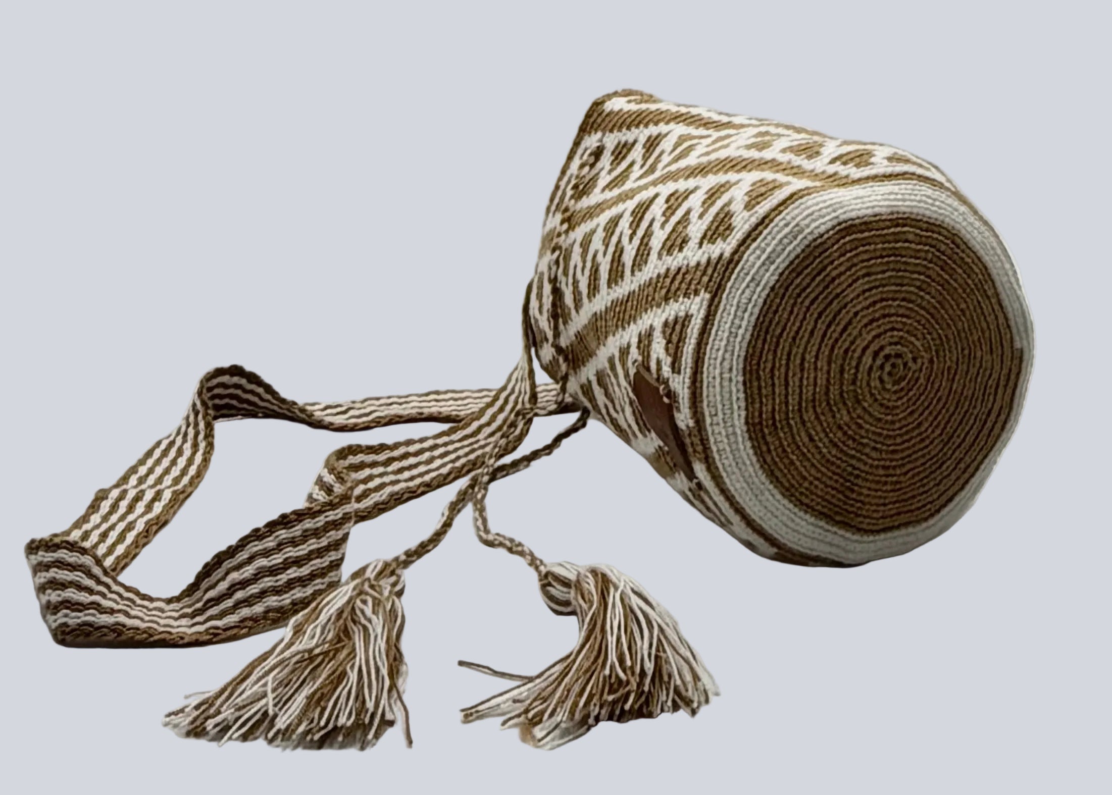 Wayuu Taupe Geometric Mochila Small Crossbody – Handwoven Beige & Taupe