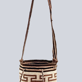 Wayuu Earth Tone Geometric Mochila Small Crossbody – Handwoven Black Brown Camel & Beige