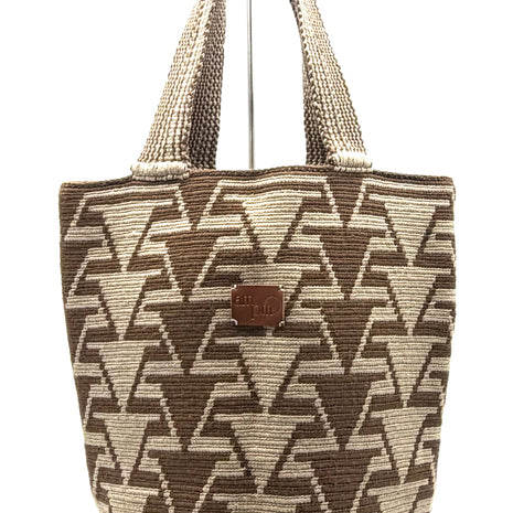 Wayuu Geometric Mochilón Large Bucket Bag – Handwoven Light Brown & Beige Tote