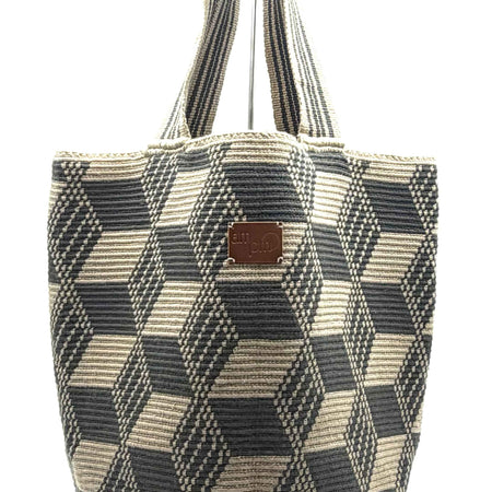 Wayuu Geometric Mochilón Large Bucket Bag – Handwoven Gray & Beige Tote