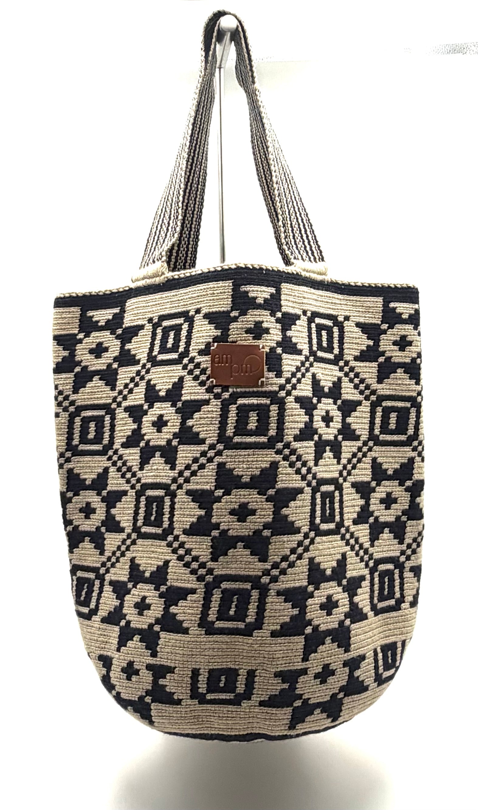 #27 Wayuu Geometric Mochilón Large Bucket Bag – Handwoven Denim Blue & Beige