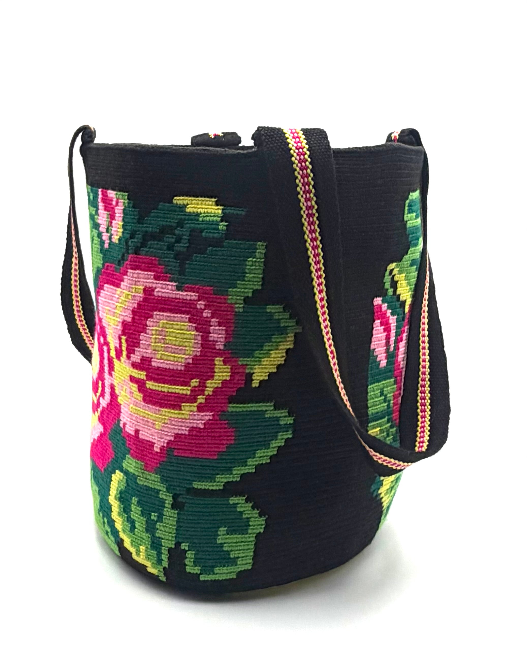 #18 Wayuu Floral Mochilón Large Bucket Bag – Handwoven Multicolor Statement Tote