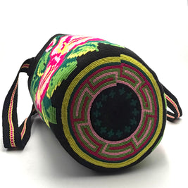 #18 Wayuu Floral Mochilón Large Bucket Bag – Handwoven Multicolor Statement Tote
