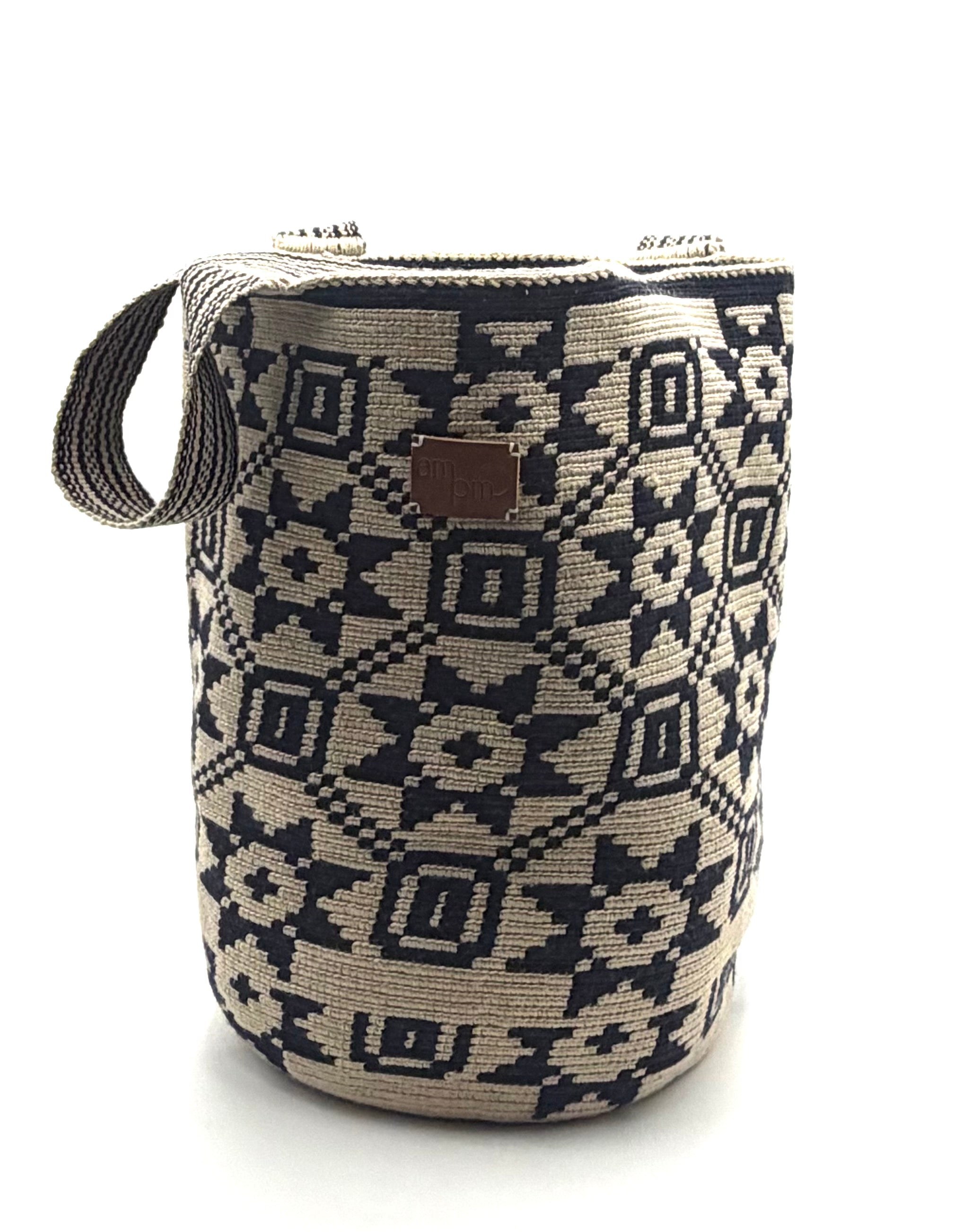 #27 Wayuu Geometric Mochilón Large Bucket Bag – Handwoven Denim Blue & Beige