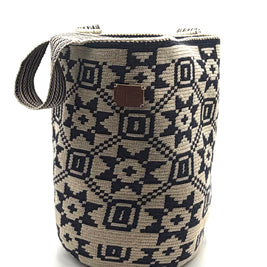 #27 Wayuu Geometric Mochilón Large Bucket Bag – Handwoven Denim Blue & Beige