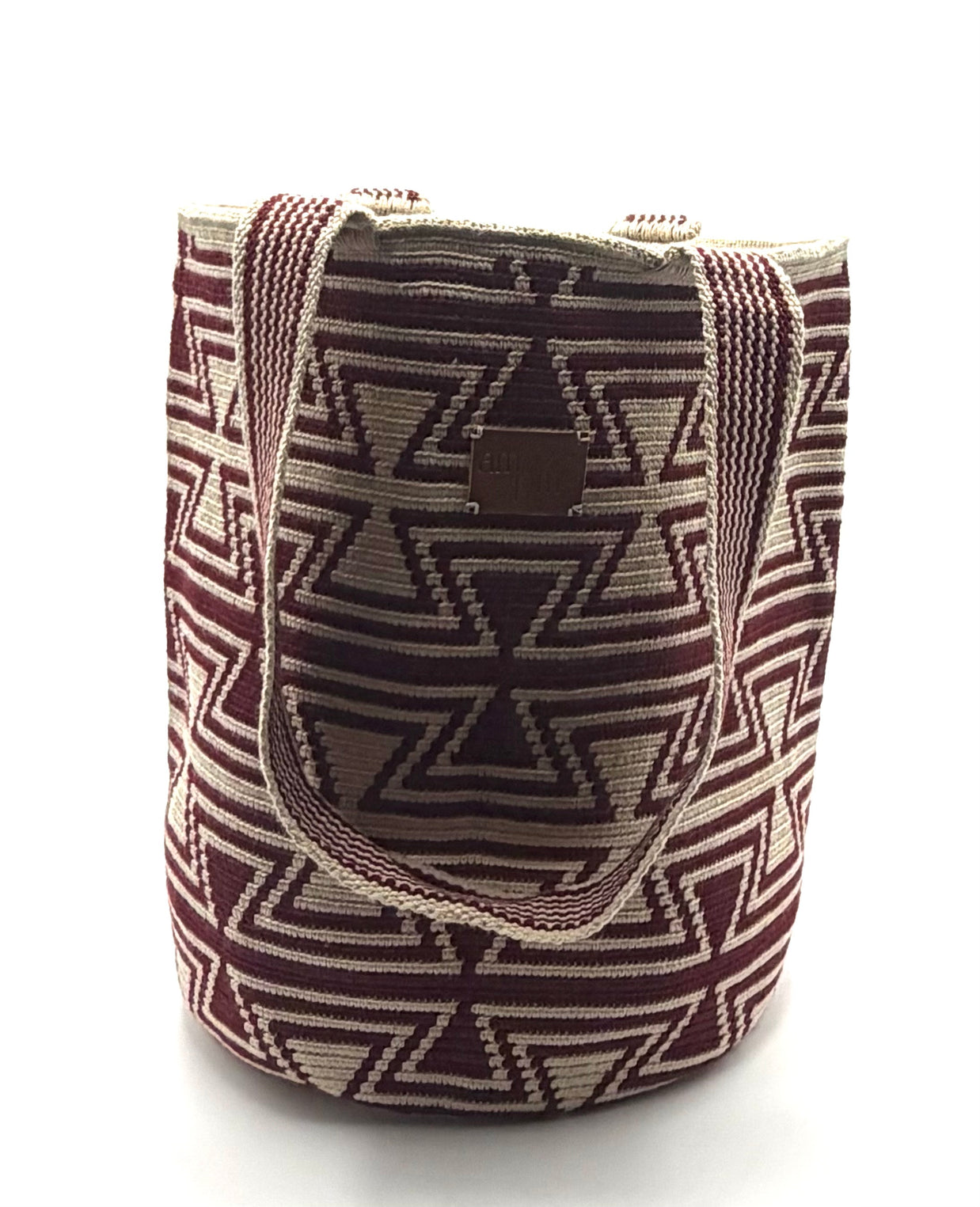 #17 Wayuu Geometric Mochilón Large Bucket Bag – Handwoven Burgundy & Beige Tote