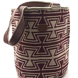 #17 Wayuu Geometric Mochilón Large Bucket Bag – Handwoven Burgundy & Beige Tote