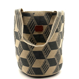 #16 Wayuu Geometric Mochilón Large Bucket Bag – Handwoven Gray & Beige Tote