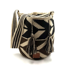 Wayuu Geometric Mochila Medium Shoulder Bag – Handwoven Black Brown & Beige