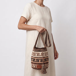 Wayuu Earth Tone Geometric Mochila Small Crossbody – Handwoven Black Brown Camel & Beige