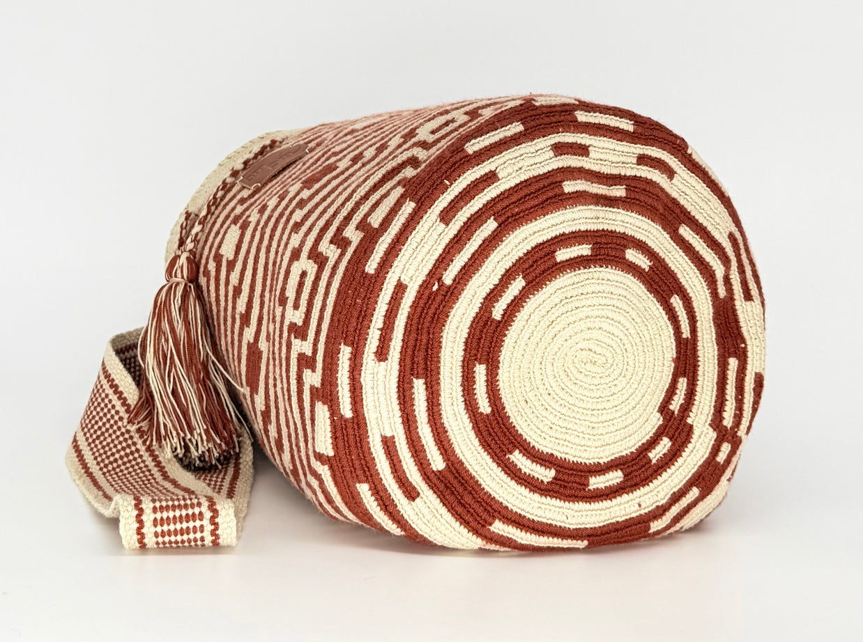 Wayuu Geometric Mochila Medium Shoulder Bag – Terracotta Rust & Beige