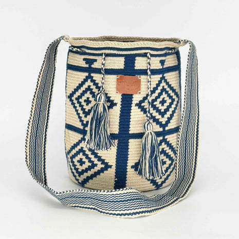 Wayuu Geometric Mochila Medium Shoulder Bag – Navy Blue & Beige Cross Diamond