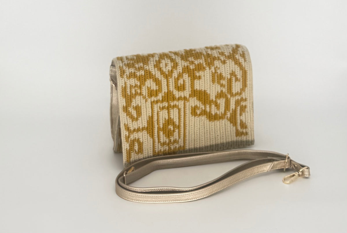 Leather & Handwoven Wayuu Crossbody Bag – Gold Ochre & Cream