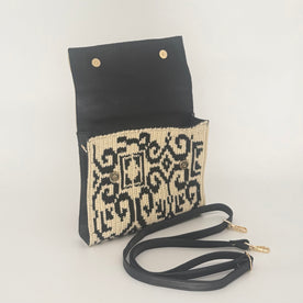 Black Leather & Handwoven Wayuu Scroll Crossbody Bag – Black & Cream