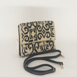 Black Leather & Handwoven Wayuu Scroll Crossbody Bag – Black & Cream