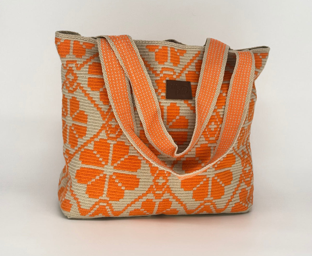 Wayuu Handwoven Tote Bag – Orange & Cream Diamond Lattice