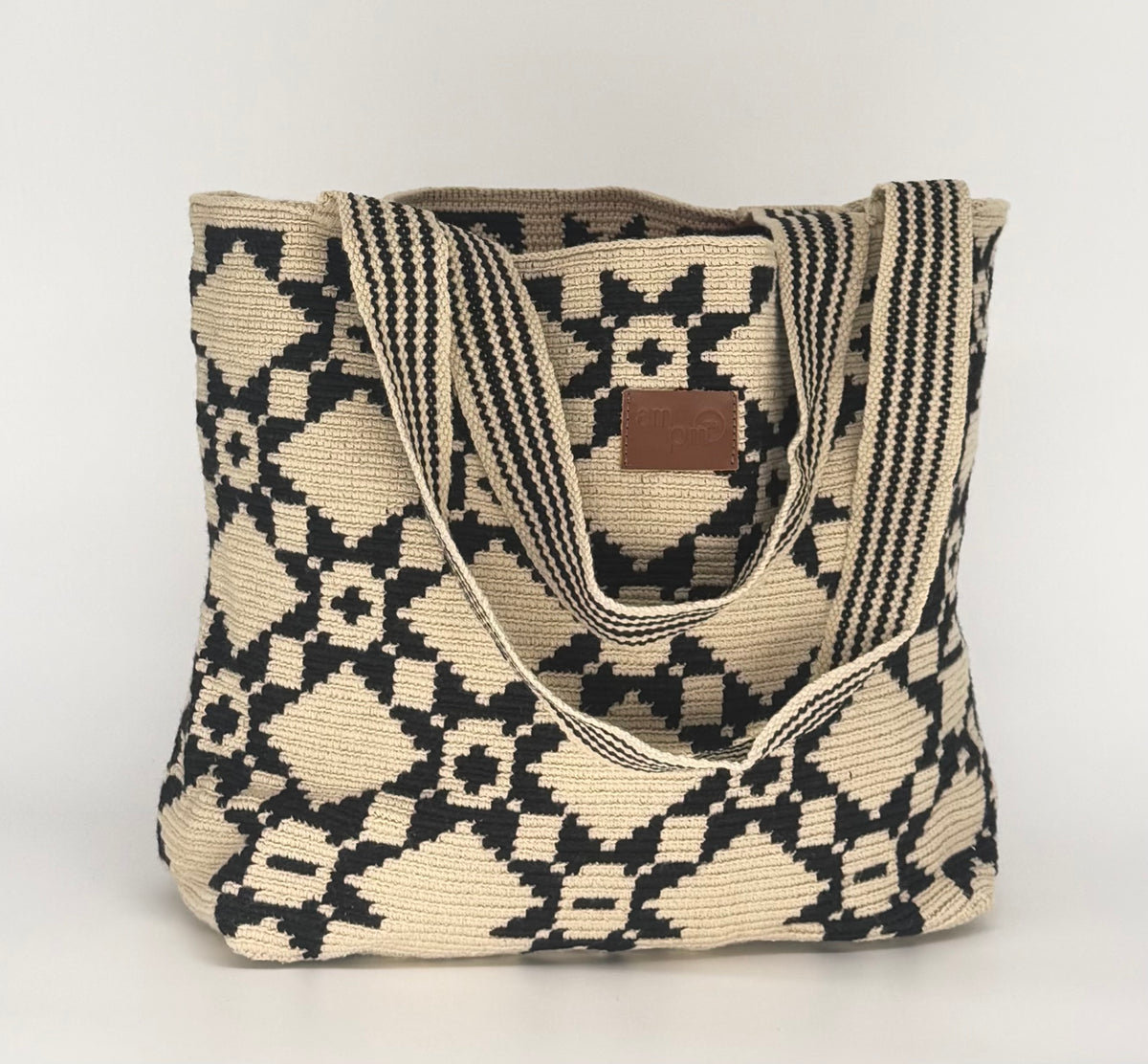 Wayuu Handwoven Tote Bag – Slate Indigo Blue & Cream Star Grid