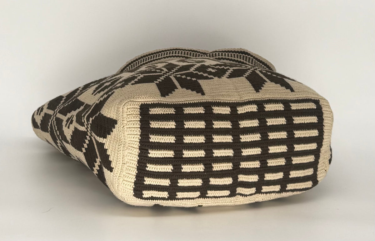 Wayuu Woven Rectangular Tote Bag – Espresso Geometric Starburst
