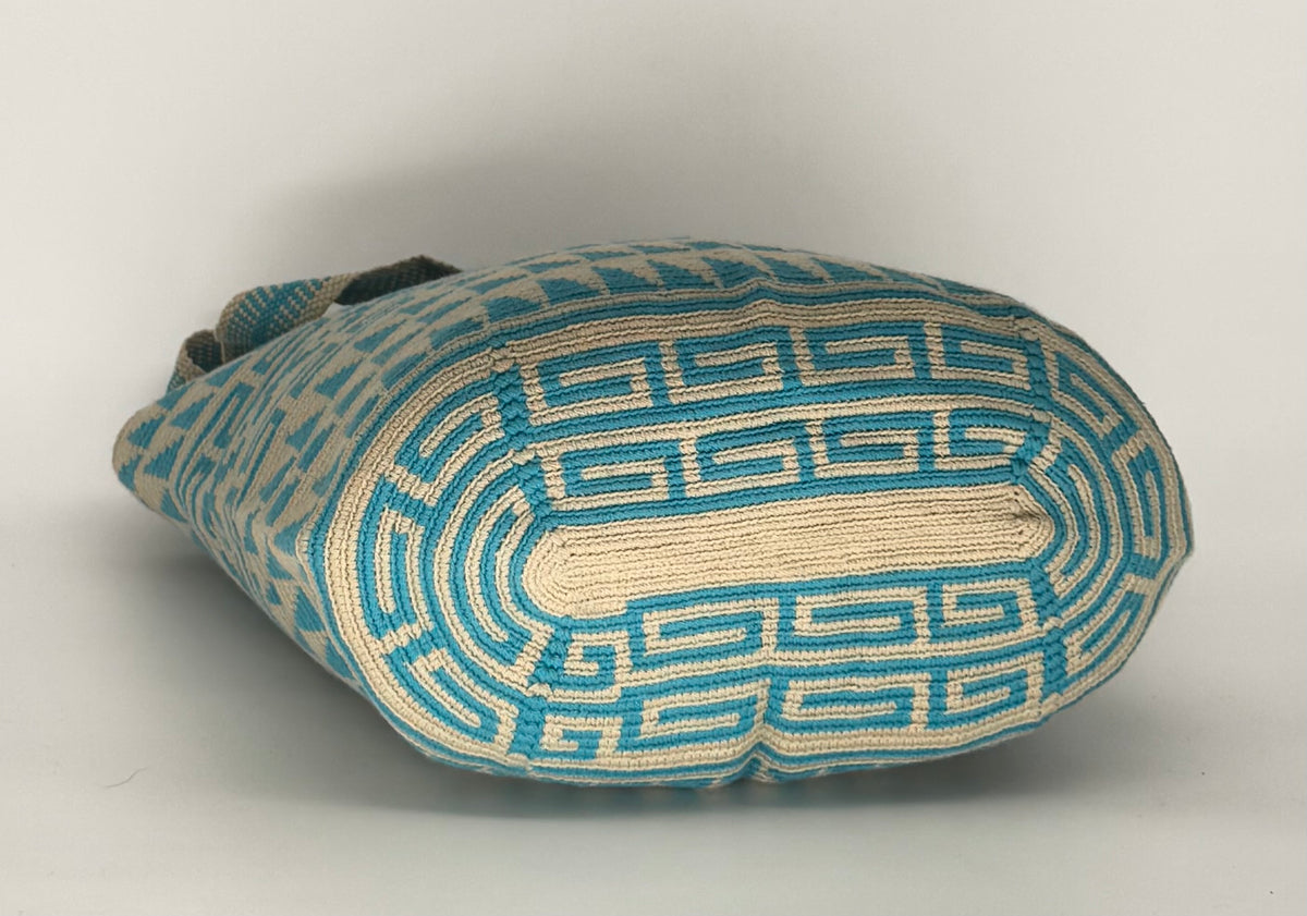 Wayuu Woven Oval Tote Bag – Baby Blue & Beige Geometric