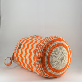 Yara Wayuu Mochila (Mochilón) – Handwoven Bag from Colombia