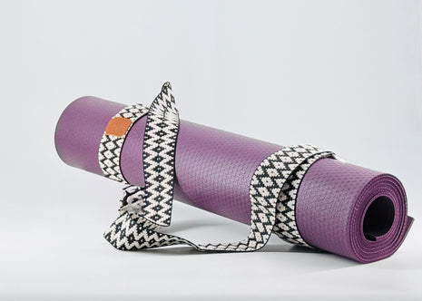 Tawa Handwoven Yoga Mat Strap – Adjustable Mat Carrier (Black & White)