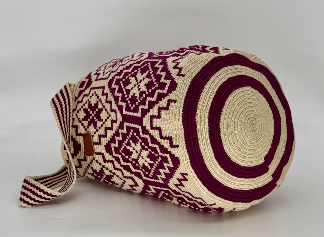 Rose Wayuu Mochilón Bag – Handmade Colombian Shoulder Bag | Handwoven Artisan Bucket Bag