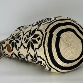 Diana Handwoven Mochilon Bag – Colombian Artisan Mochilon | Lightweight Everyday Work & Travel Bag