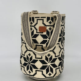 Diana Handwoven Mochilon Bag – Colombian Artisan Mochilon | Lightweight Everyday Work & Travel Bag