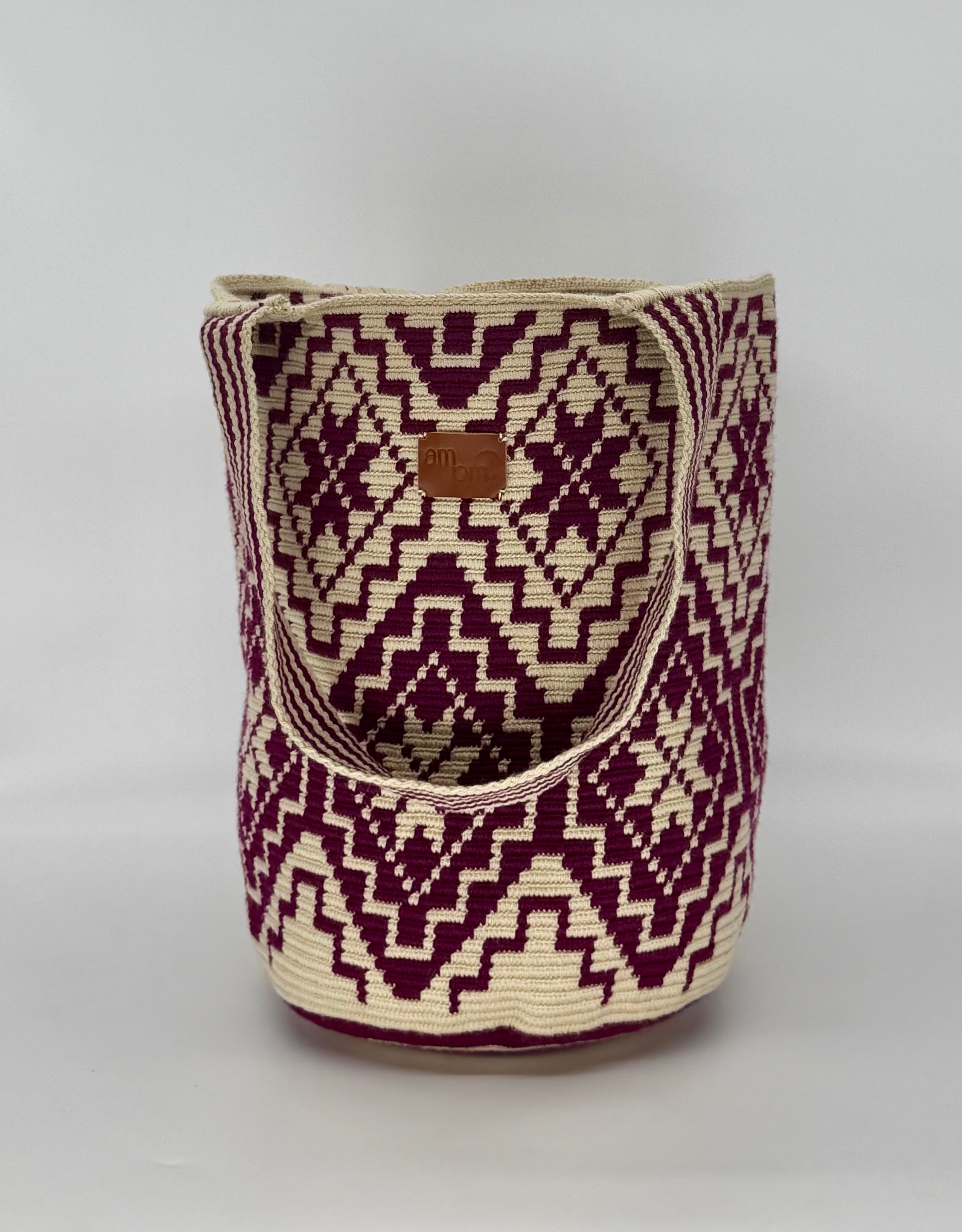 Rose Wayuu Mochilón Bag – Handmade Colombian Shoulder Bag | Handwoven Artisan Bucket Bag