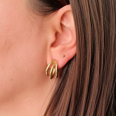 Kaia 24k Gold Petite Hoop Earrings | Handcrafted Colombian Jewelry | AMPMsis