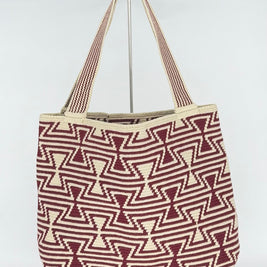 Wayuu Handwoven Tote Bag – Burgundy & Cream Diamond Lattice